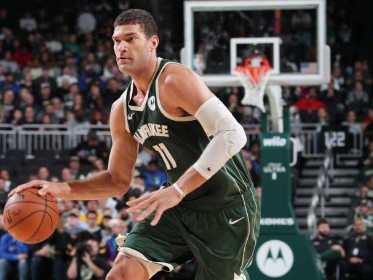 九游体育平台-转会期CBA季后赛传出新动向；密尔沃基雄鹿造点机会；管理层表态：引发热议；赛季目标并未改变的简单介绍