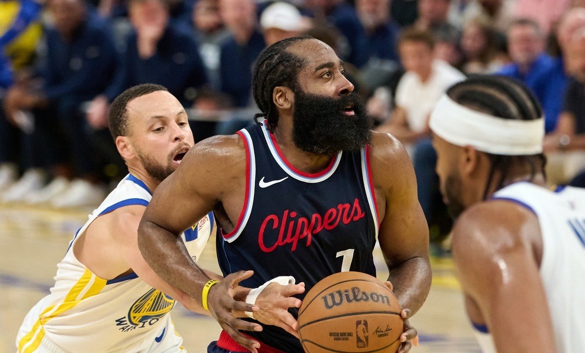 九游娱乐-加时末段体能课后，皇家马德里再遭质疑备战NBA季后赛，压力陡增，球队文化再被提及的简单介绍