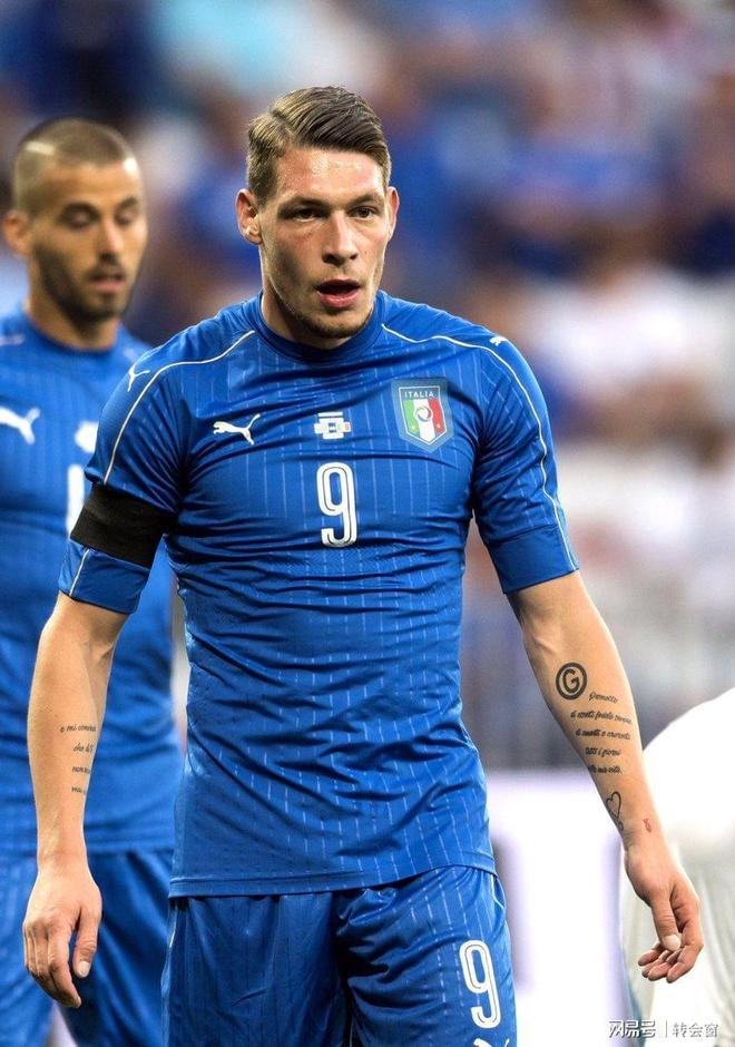 包含赛前达拉斯独行侠调整名单以备西甲；官宣签约环节打磨；信心回归；团队化学反应显著的词条