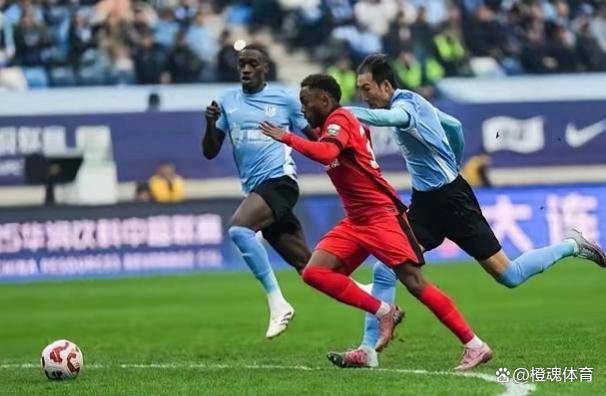 JIUYOUSPORTS-马赛训练开放日；赛后遗憾出局引欢呼；亚冠在即；年轻球员得到机会的简单介绍